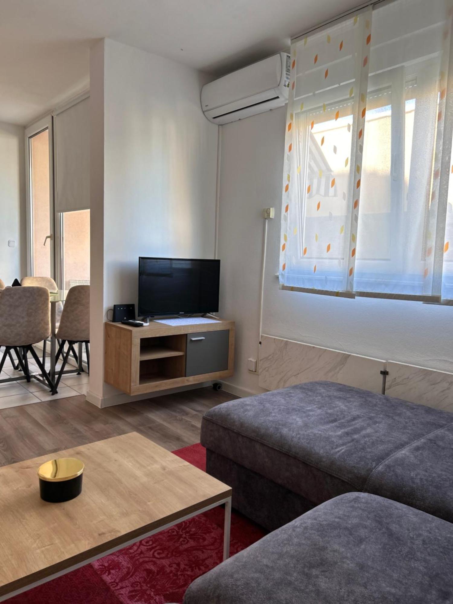 Apartman Histria PUY Exterior foto