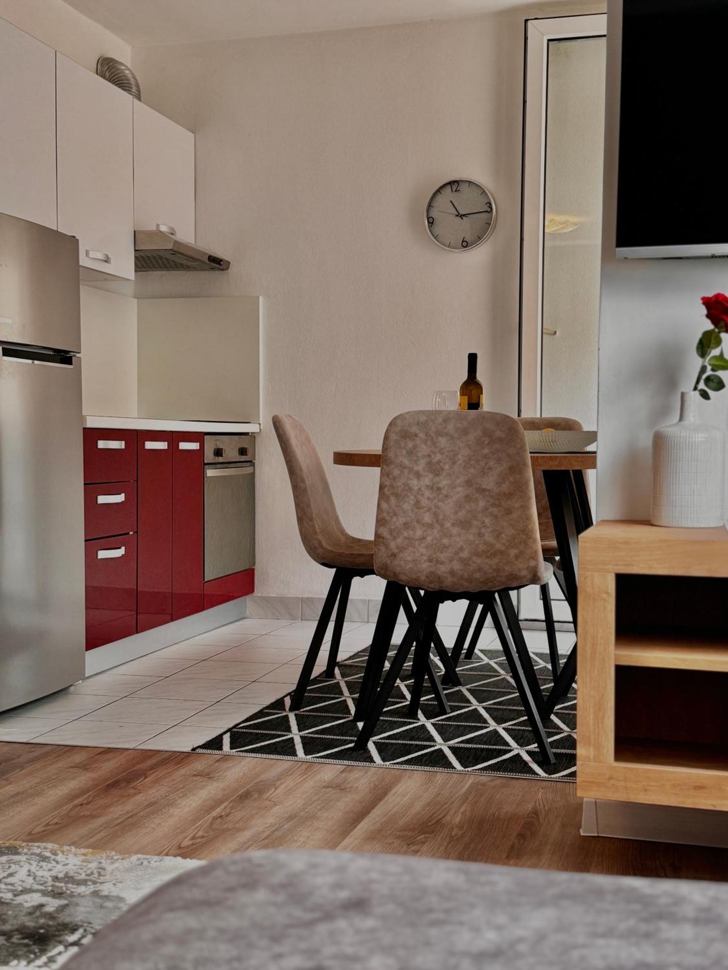 Apartman Histria PUY Exterior foto